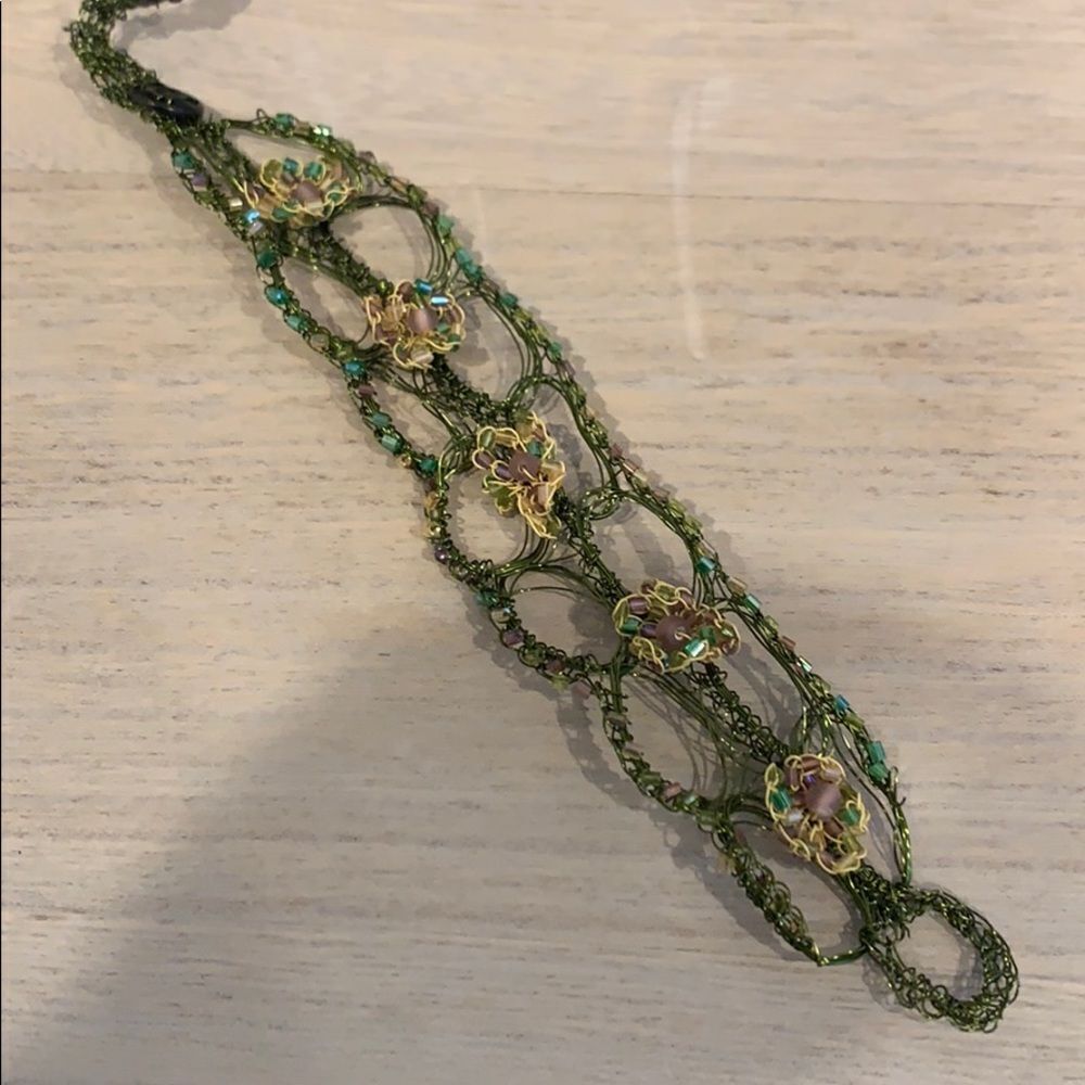 Stunning Floral Wire Handmade Bracelet